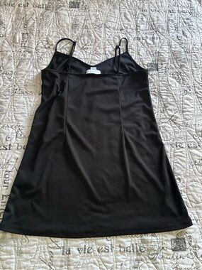 Jessica Simpson Black Satin-Look Camisole/Top